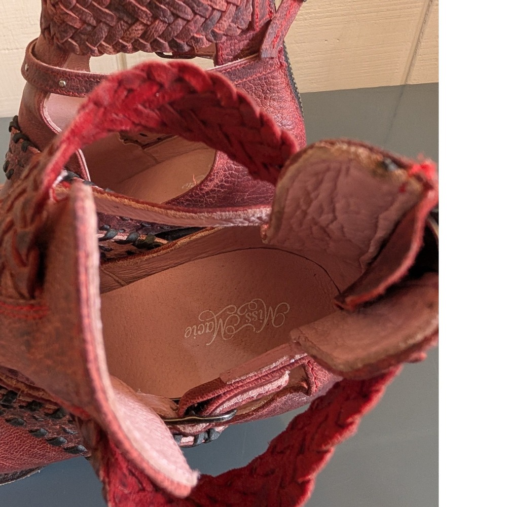 Miss Macie Red Leather Cutout Western Ankle Boots Size 9 Western Festival - Picture 8 of 14